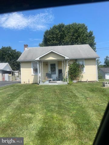 6 E CHURCH ST, Lebanon, PA 17046