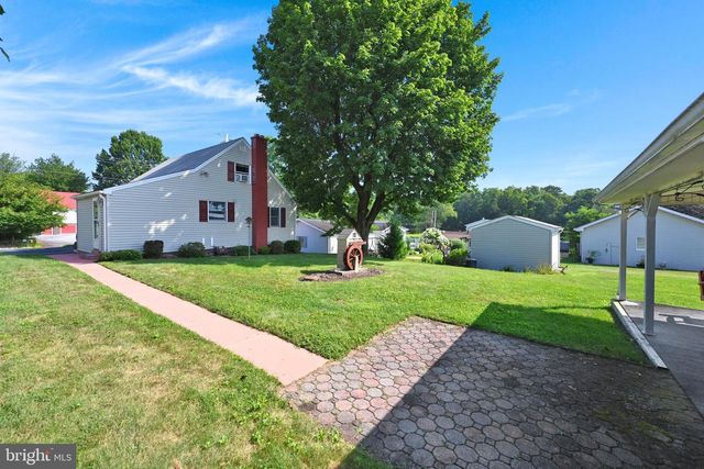 6 E CHURCH ST, Lebanon, PA 17046