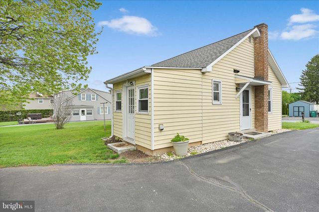 6 E CHURCH ST, Lebanon, PA 17046
