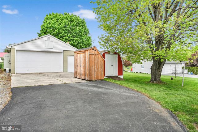6 E CHURCH ST, Lebanon, PA 17046