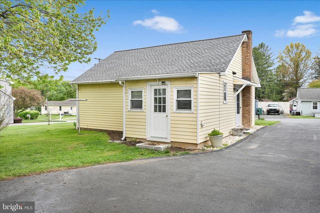 6 E CHURCH ST, Lebanon, PA 17046