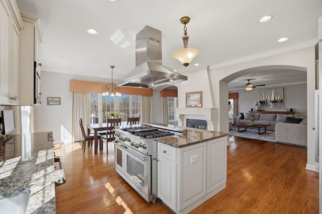 23056 Foxridge Court, Deer Park, IL 60010