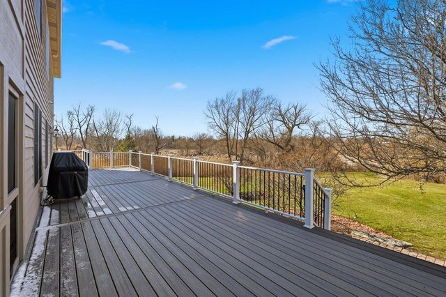 23056 Foxridge Court, Deer Park, IL 60010