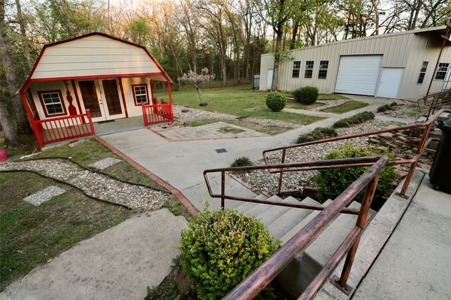 425 Dove Hollow, Paris, TX 75462