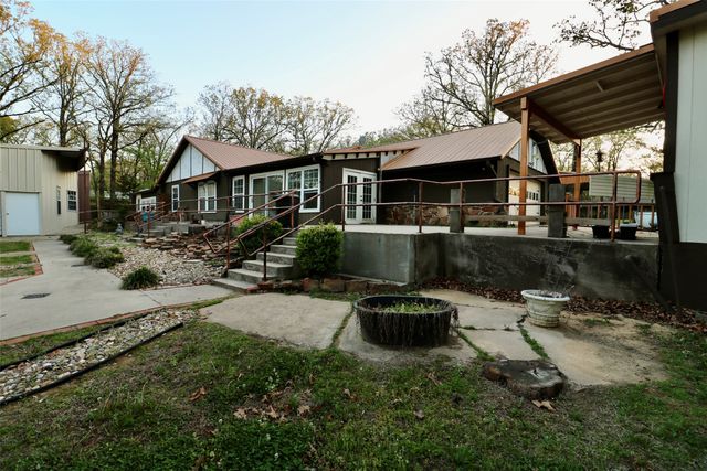 425 Dove Hollow, Paris, TX 75462