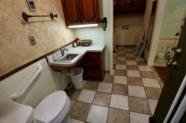 425 Dove Hollow, Paris, TX 75462