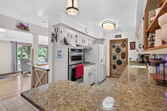 14905 Orchard Drive, Burnsville, MN 55306