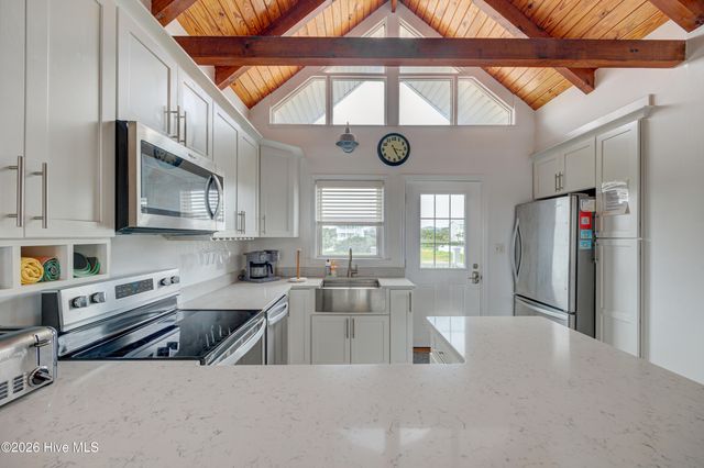 515 W Beach Drive, Oak Island, NC 28465