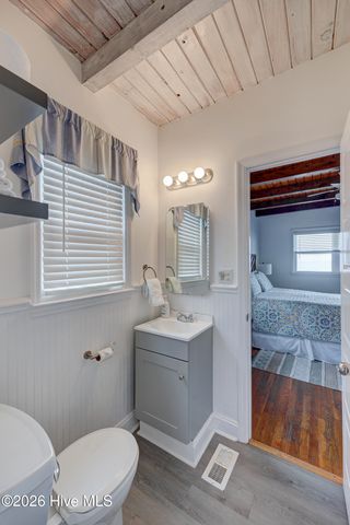 515 W Beach Drive, Oak Island, NC 28465