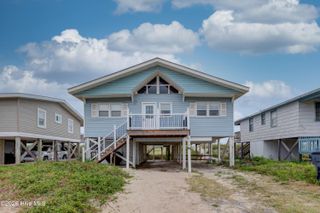 515 W Beach Drive, Oak Island, NC 28465