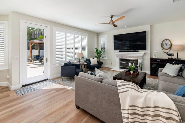 2883 Camino Serbal, Carlsbad, CA 92009