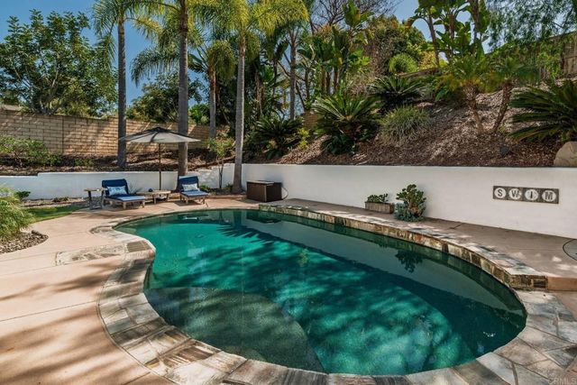 2883 Camino Serbal, Carlsbad, CA 92009