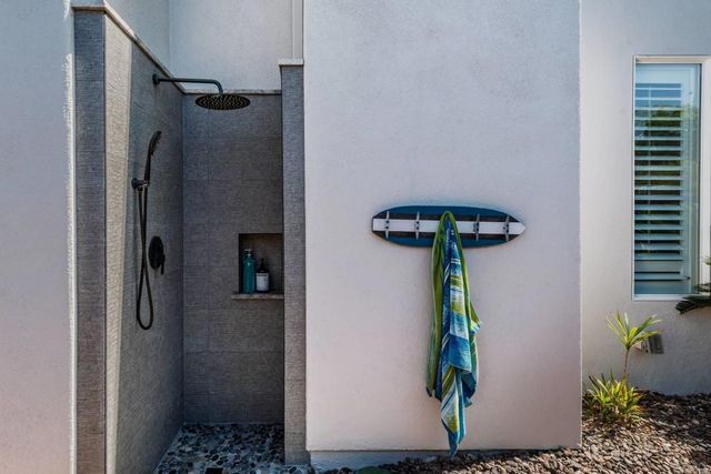 2883 Camino Serbal, Carlsbad, CA 92009