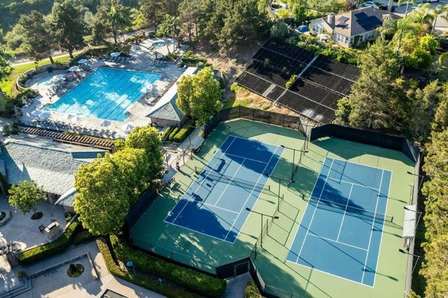 2883 Camino Serbal, Carlsbad, CA 92009