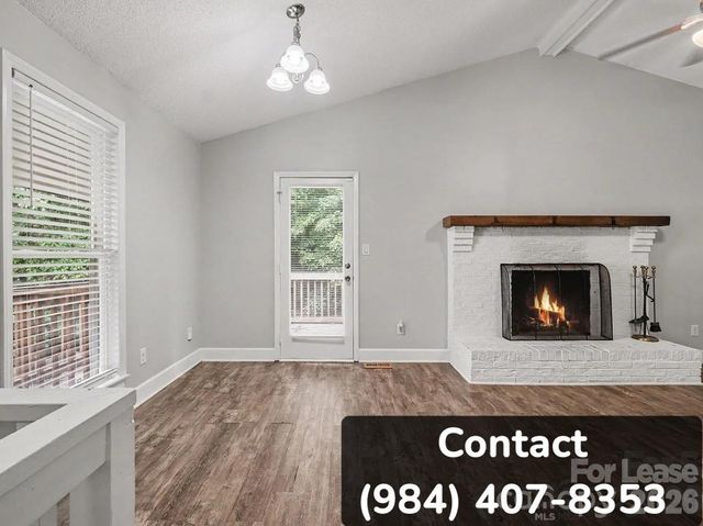 8139 Walnut Creek Lane, Charlotte, NC 28227