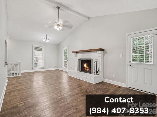 8139 Walnut Creek Lane, Charlotte, NC 28227
