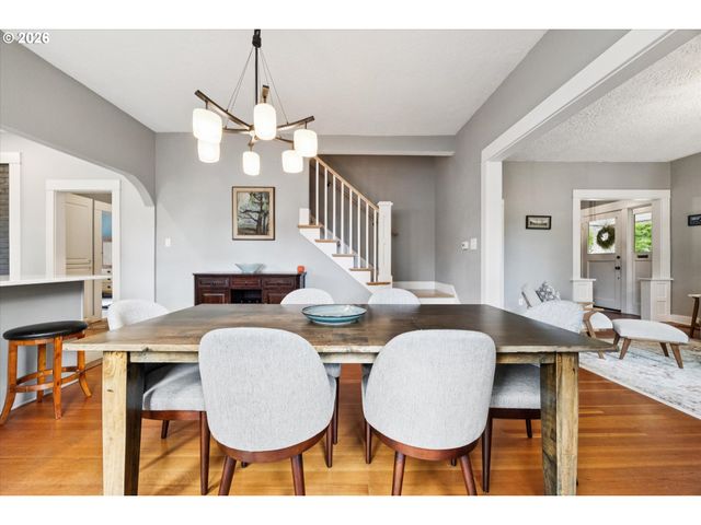 5227 Se 43rd Ave, Portland, OR 97206