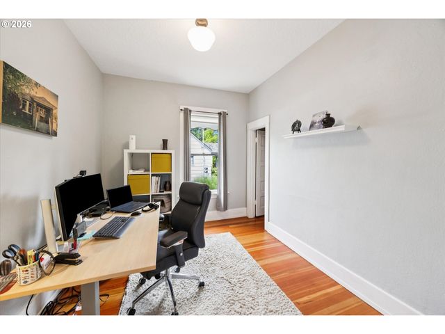 5227 Se 43rd Ave, Portland, OR 97206