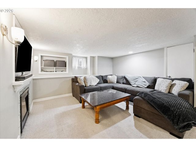 5227 Se 43rd Ave, Portland, OR 97206
