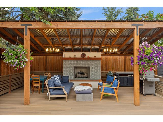 5227 Se 43rd Ave, Portland, OR 97206