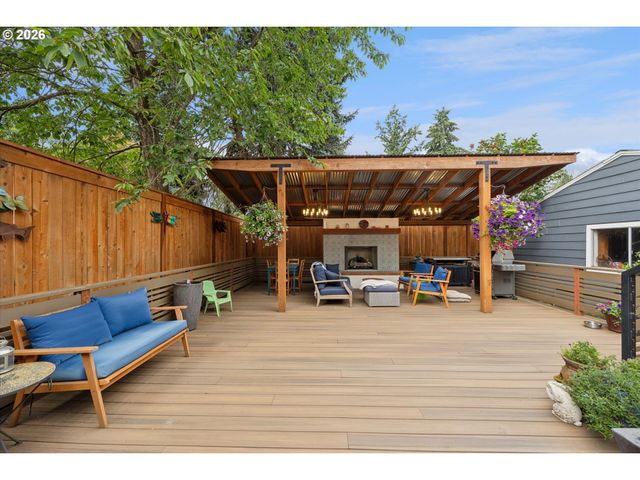 5227 Se 43rd Ave, Portland, OR 97206