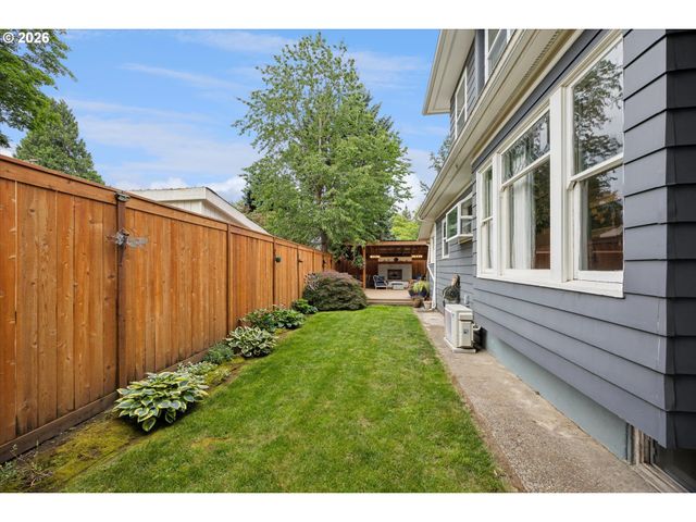 5227 Se 43rd Ave, Portland, OR 97206