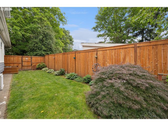5227 Se 43rd Ave, Portland, OR 97206