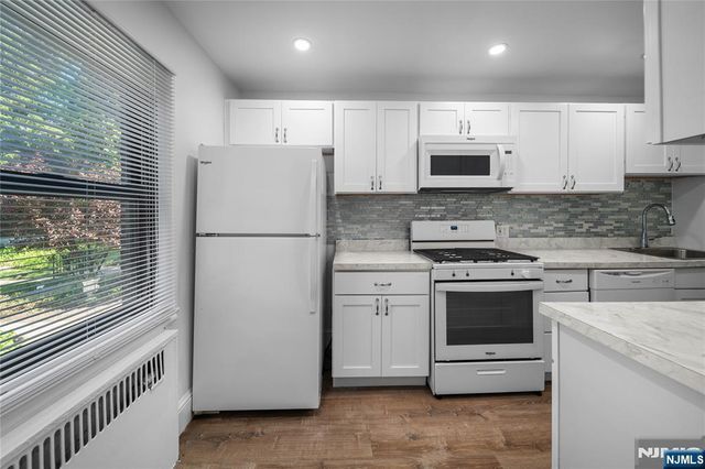90 Tracey Place H-1, Englewood, NJ 07631
