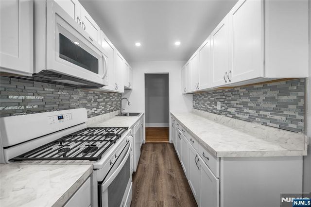 90 Tracey Place H-1, Englewood, NJ 07631