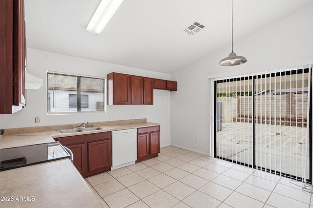 4825 N 85TH Avenue, Phoenix, AZ 85037