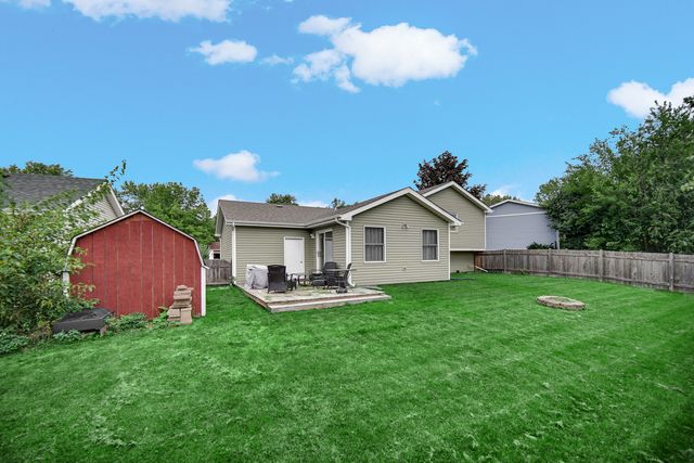 951 SURF Court, Bartlett, IL 60103