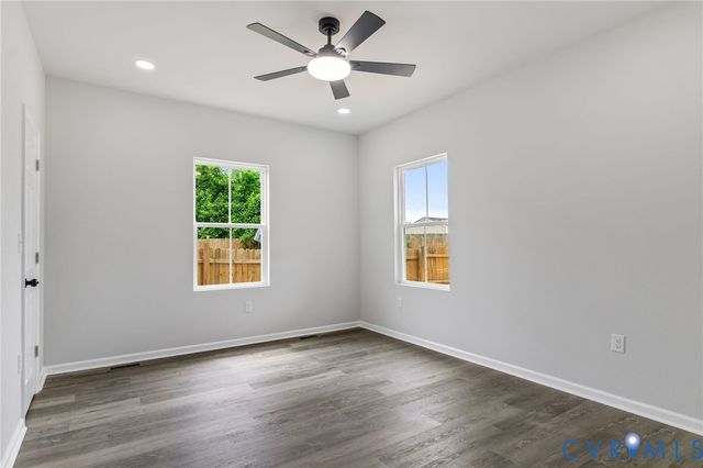 217 Graham Rd, Petersburg, VA 23803