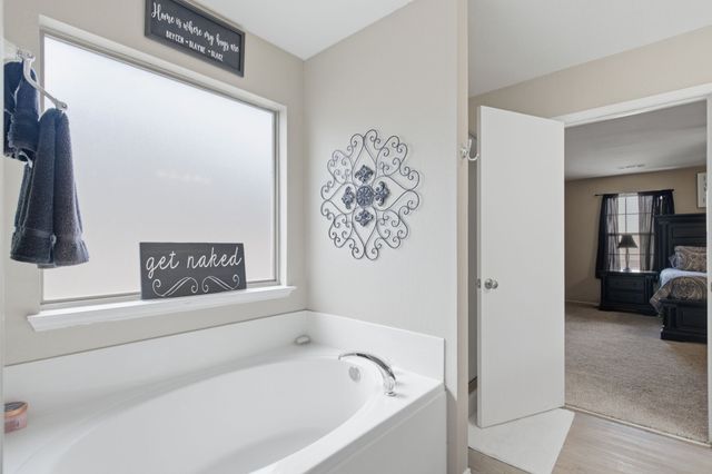 10805 Ambling Trail, Fort Worth, TX 76108