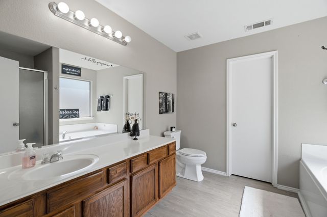 10805 Ambling Trail, Fort Worth, TX 76108