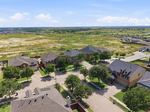 10805 Ambling Trail, Fort Worth, TX 76108