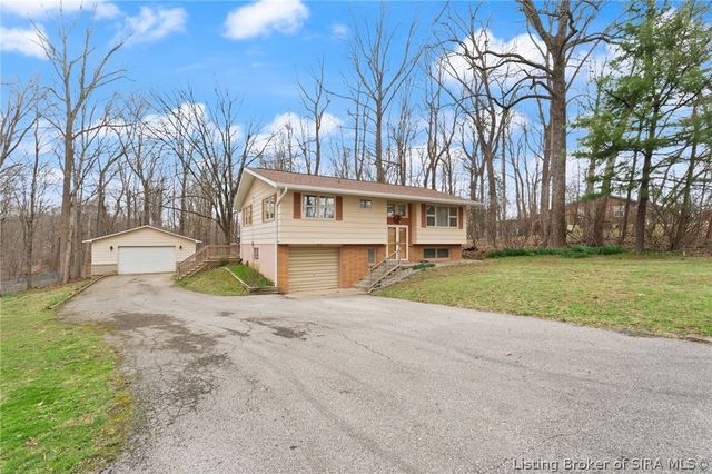 965 Woodland Avenue, Corydon, IN 47112