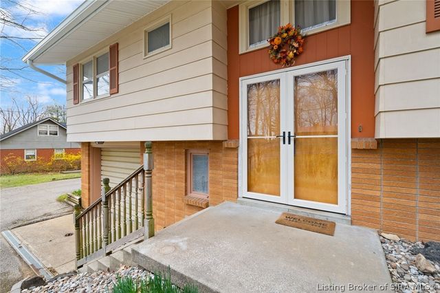 965 Woodland Avenue, Corydon, IN 47112