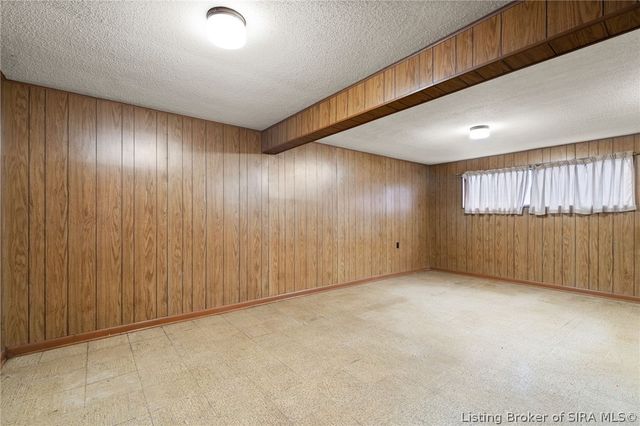 965 Woodland Avenue, Corydon, IN 47112