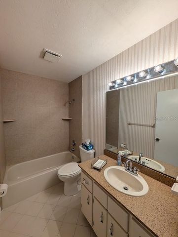 5902 SW 36TH WAY, Gainesville, FL 32608