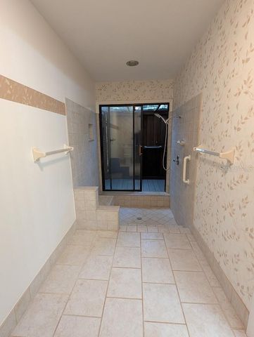 5902 SW 36TH WAY, Gainesville, FL 32608