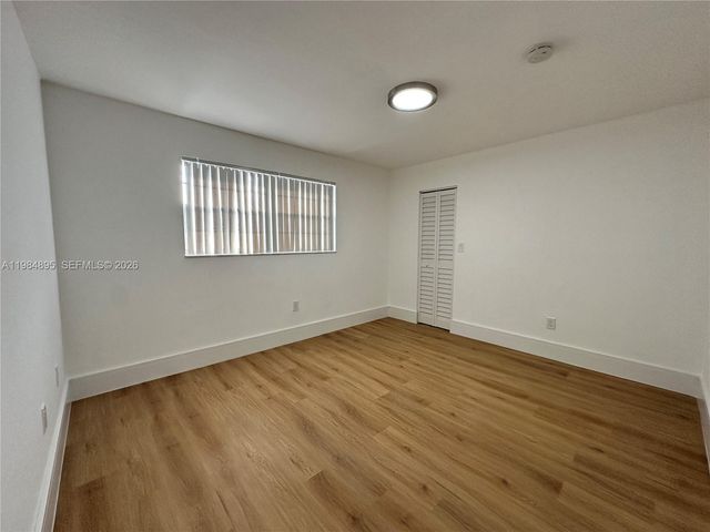 10425 SW 112th Ave 324, Miami, FL 33176