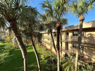 10425 SW 112th Ave 324, Miami, FL 33176