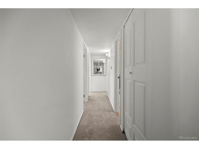 8555 Fairmount Dr I204, Denver, CO 80247