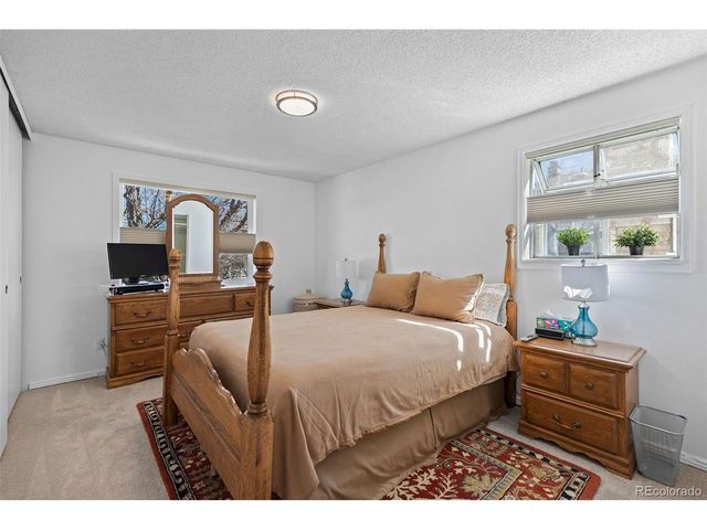 8555 Fairmount Dr I204, Denver, CO 80247