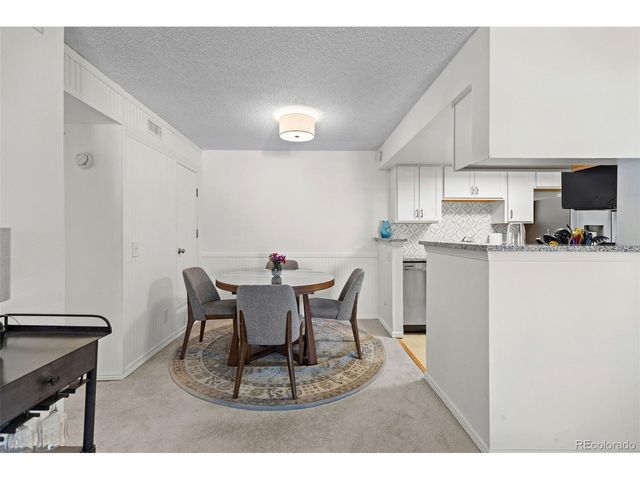 8555 Fairmount Dr I204, Denver, CO 80247