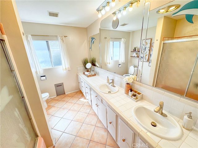 7615 Kittyhawk Avenue, Los Angeles, CA 90045