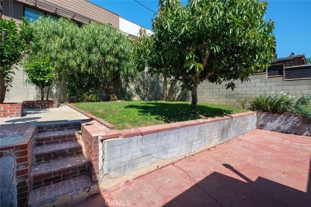 7615 Kittyhawk Avenue, Los Angeles, CA 90045