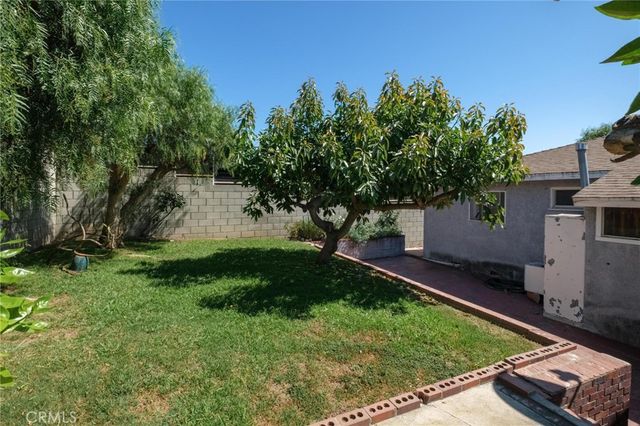 7615 Kittyhawk Avenue, Los Angeles, CA 90045