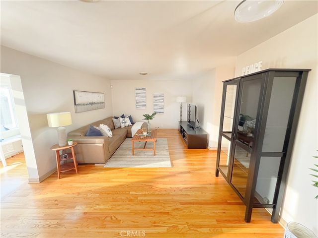 7615 Kittyhawk Avenue, Los Angeles, CA 90045