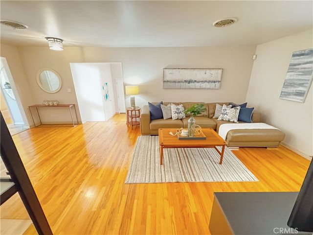 7615 Kittyhawk Avenue, Los Angeles, CA 90045